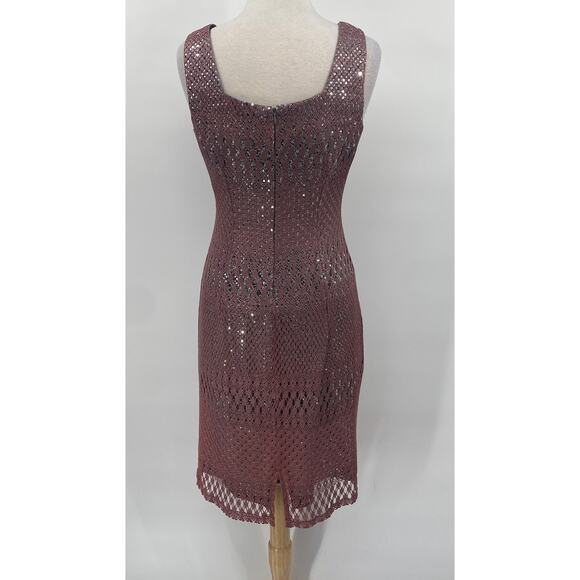 Vintage 90s Crochet Overlay Sequined Sheath Dress Squareneck Mauve Silver NEW 8 - Picture 7 of 12